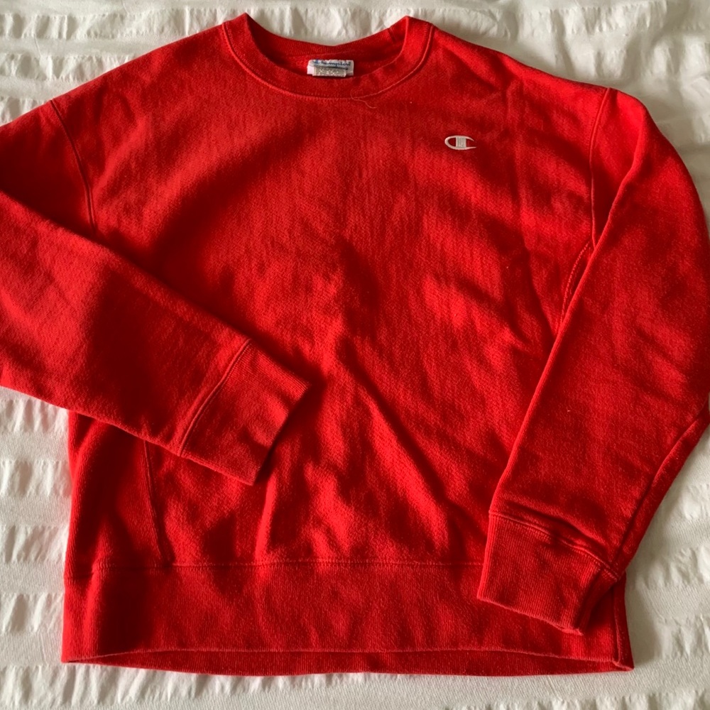 Womens champion crewneck size medium